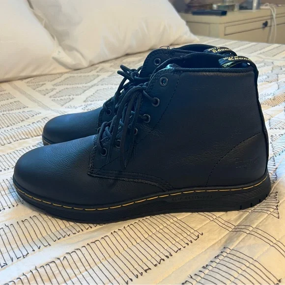 Dr Martens size 12 black leather boots NN29 7SW - Picture 3 of 9